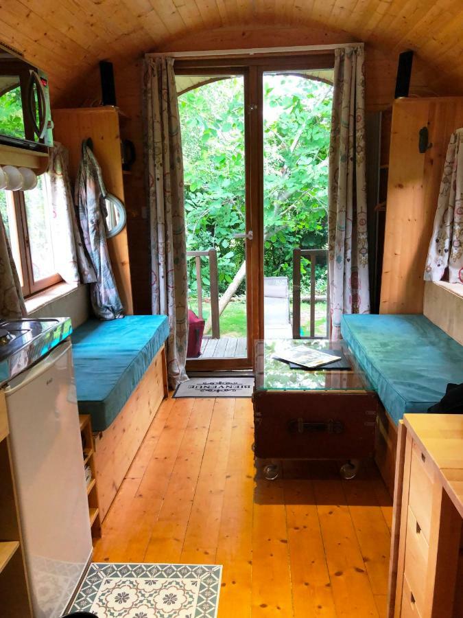 Millygite Chalet-On-Wheels By The River Luaran gambar