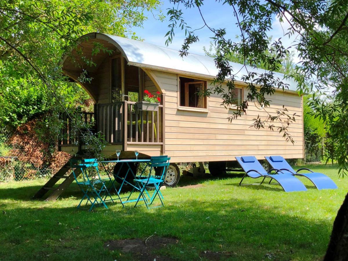 Millygite Chalet-On-Wheels By The River Luaran gambar